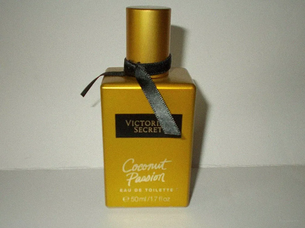 Victoria's Secret Coconut Passion Eau de toilette perfume NEW
